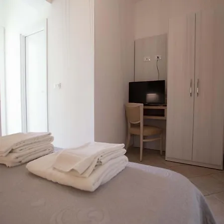 Hotel Explorer Cervia