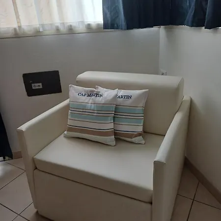 Hotel Explorer 3*